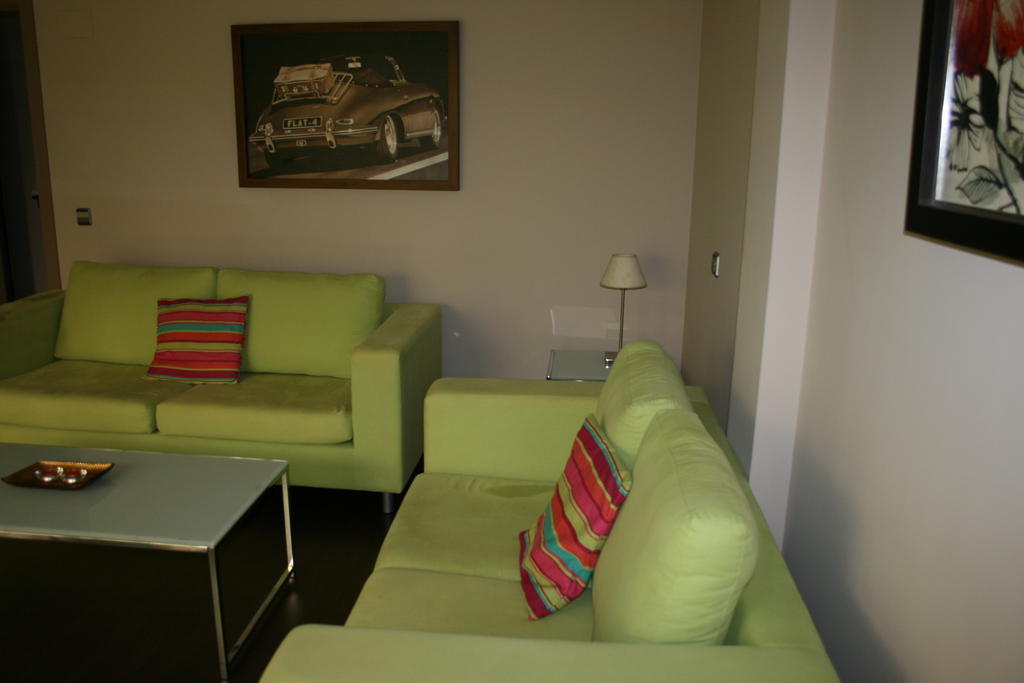 Apartamentos Calle Jose Madrid Room photo